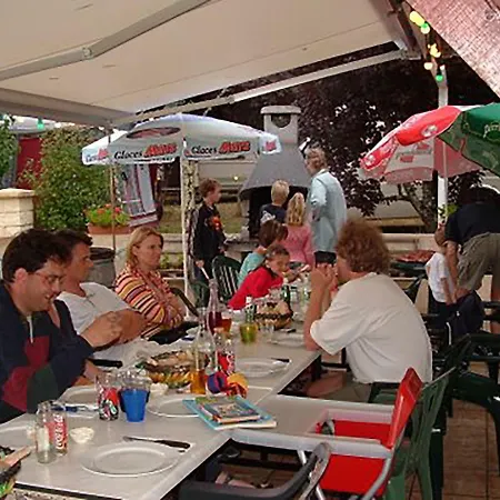 Camping Le Mondou 3* Saint-Julien-de-Lampon