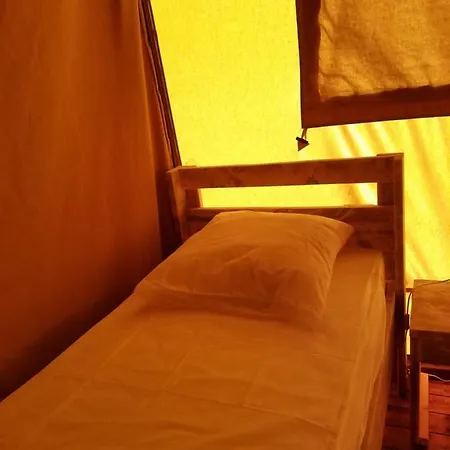 Glamping Camping Le Mondou 3*
