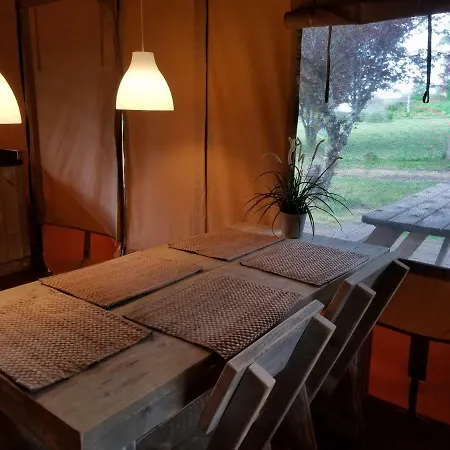 Glamping Camping Le Mondou 3*